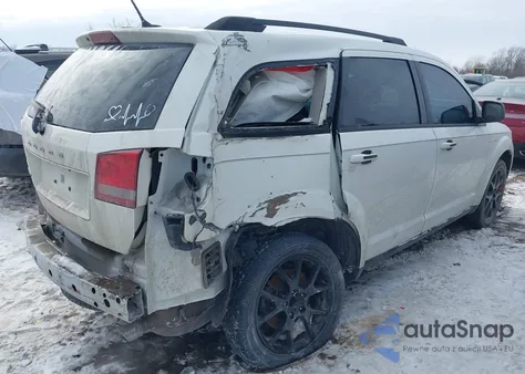 2015 Dodge Journey Sxt z USA, uszkodzony, nr VIN 3C4PDCBGXFT530289